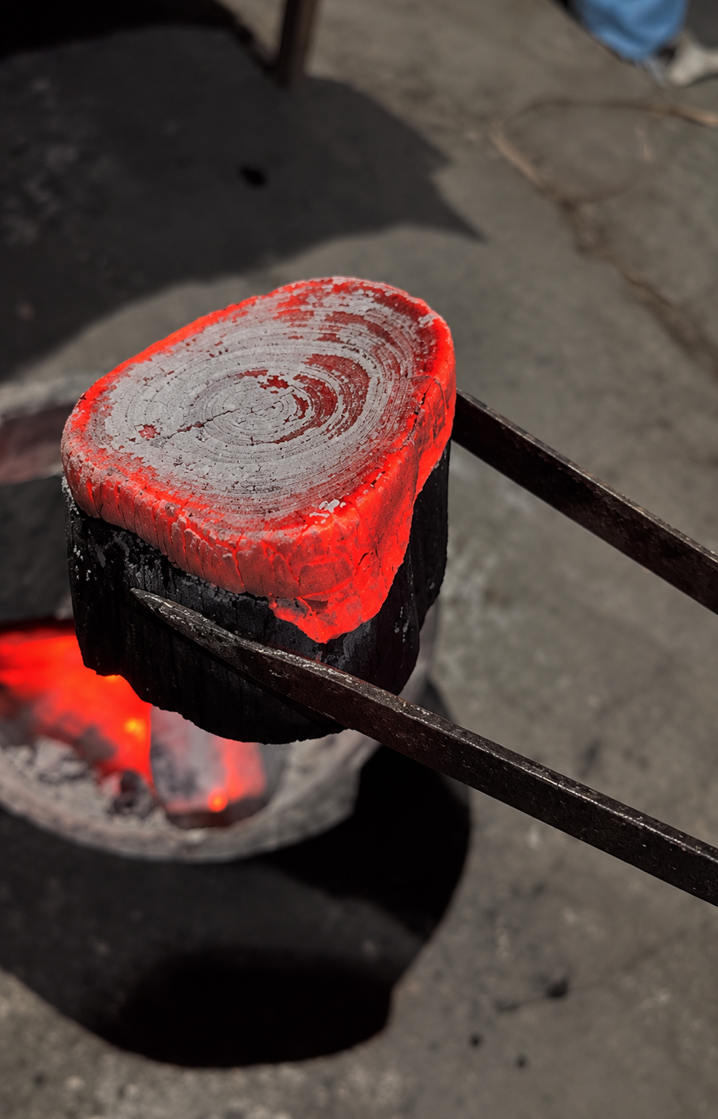 BBQ Hardwood Charcoal by King Cocoprime