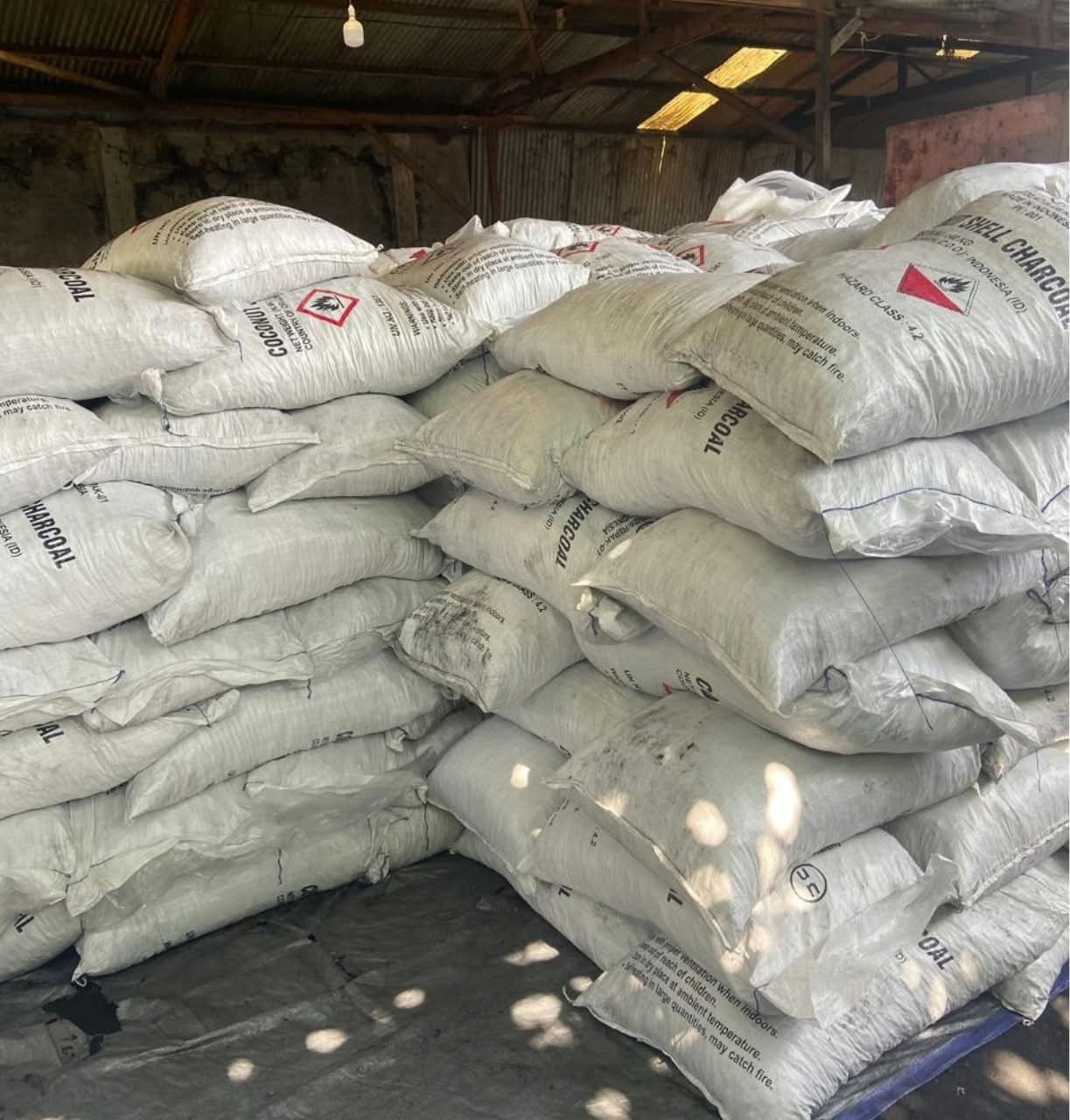 Coconut shell charcoal pieces for activated carbon production