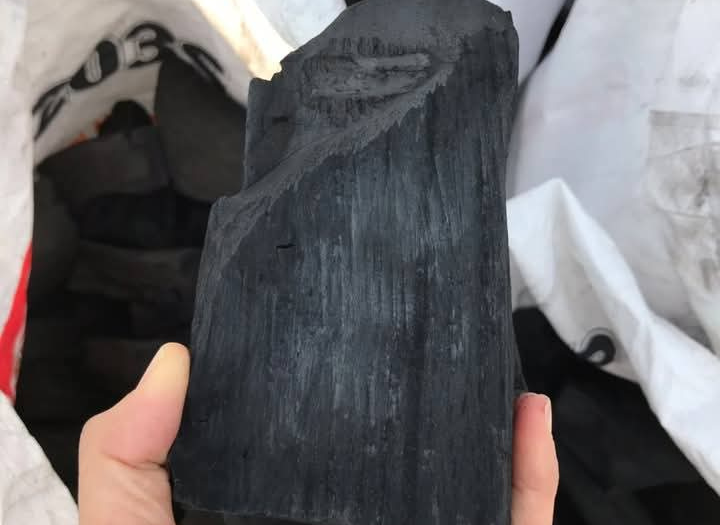 2. Premium wood charcoal with dense carbon structure